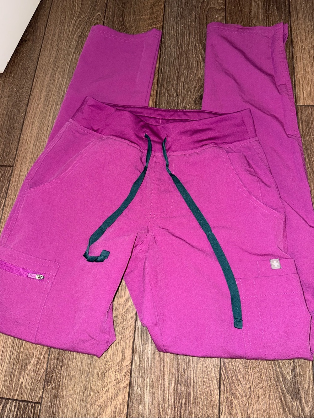 Figs scrub pants